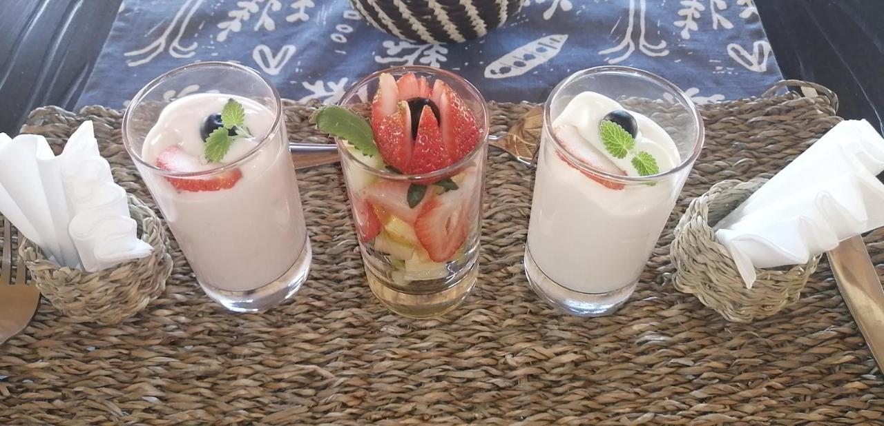Ondudu Safari Lodge オマルル エクステリア 写真